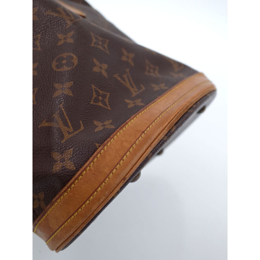 Louis Vuitton Monogram Bucket Shoulder Bag - Picture 5 of 8